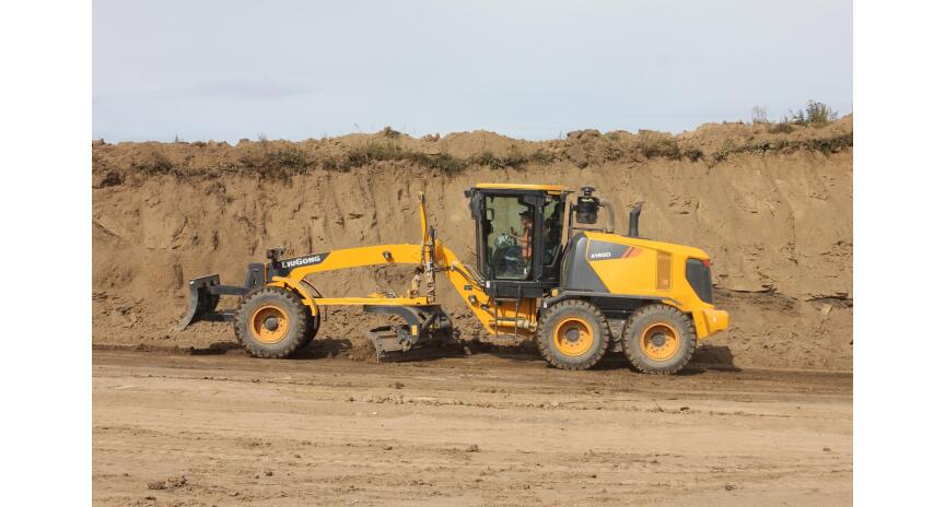 Фото Автогрейдер LiuGong CLG4165D