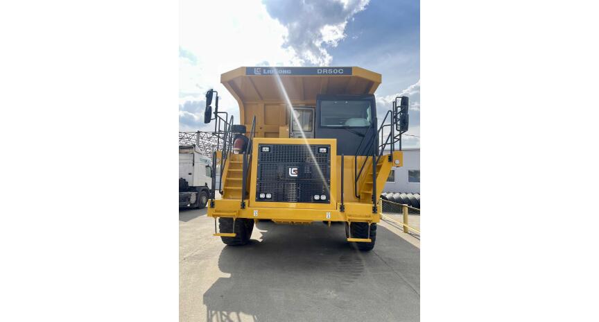 Фото Карьерный самосвал LiuGong DR50C