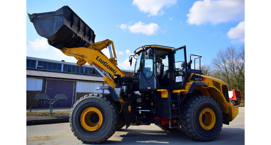 Фото Фронтальный погрузчик большой LiuGong CLG877H