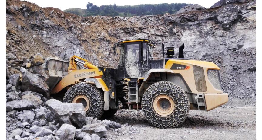 Фото Фронтальный погрузчик большой LiuGong CLG877H