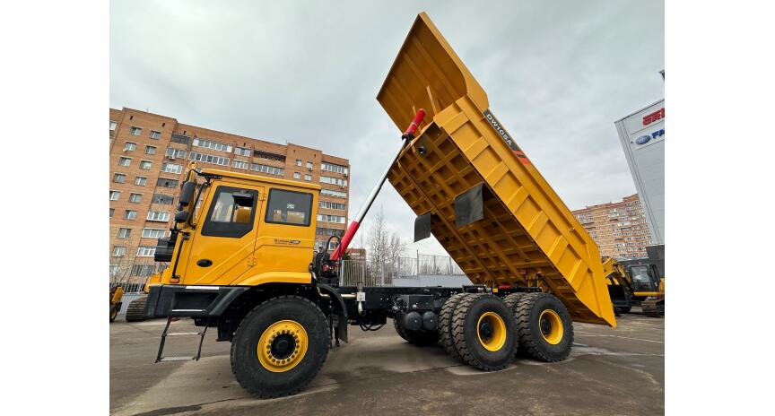 Фото Карьерный самосвал LiuGong DW105A