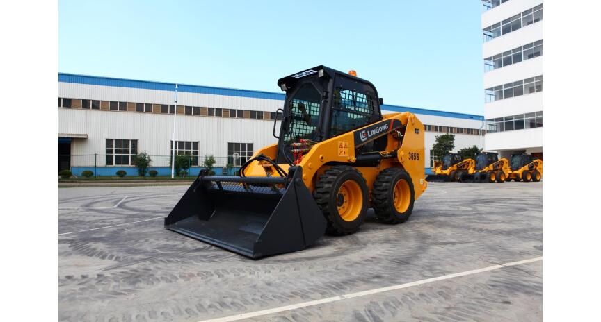 Фото Погрузчик с бортовым поворотом LiuGong CLG365B