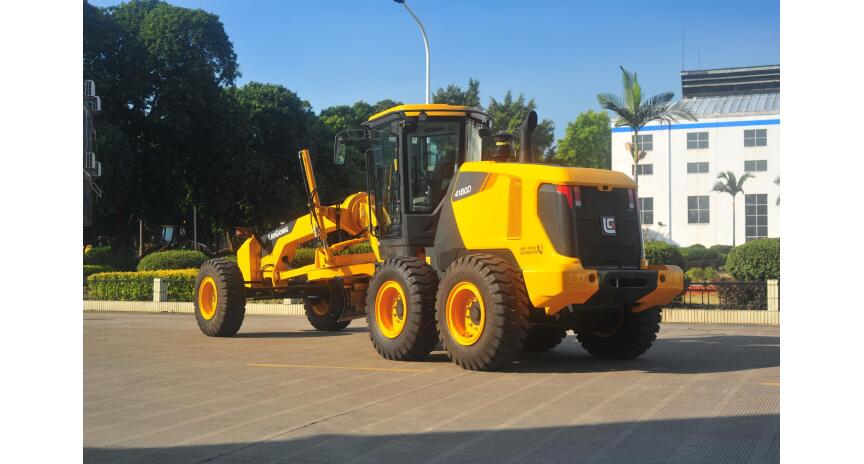 Фото Автогрейдер LiuGong CLG4180D