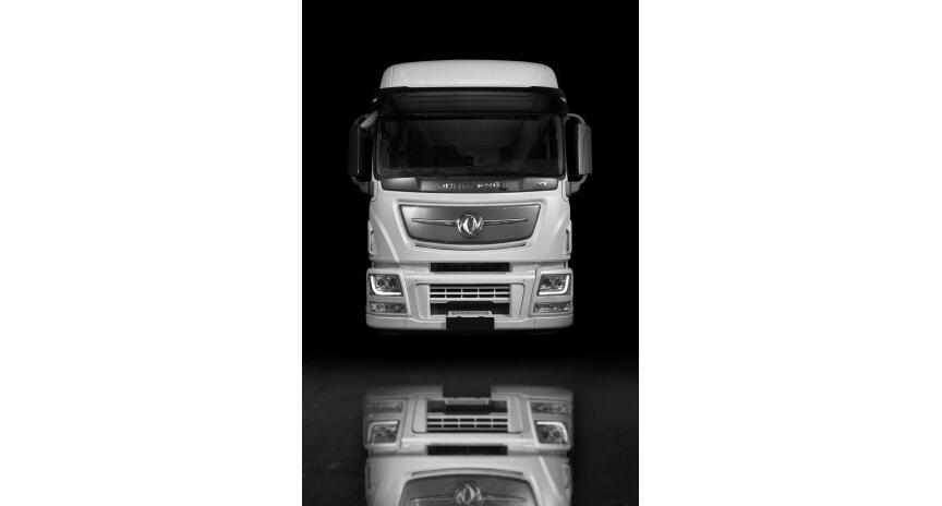 Фото Тягач 4x2 Dongfeng KX DFH4186