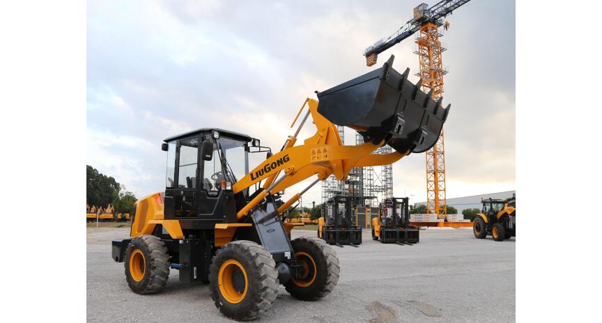 Фото Фронтальный погрузчик малый LiuGong 816H